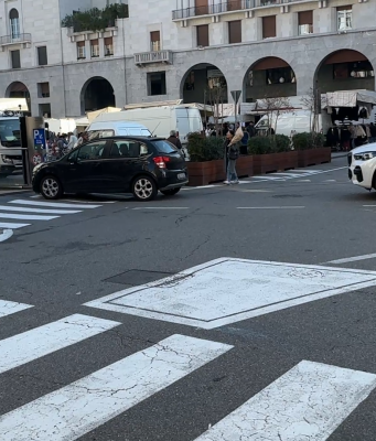 Lavori in via Gramsci, cambia l’accesso al parcheggio Vittoria