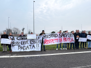 Azione, “Flashmob per la corda molle: l’ennesima bugia di Salvini”