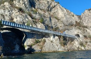 La ciclovia perde un pezzo. Niente passerella fra Gardone e Limone