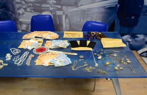 Tre truffe agli anziani in altrettante province: due arresti