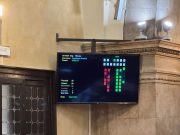 Manifestazione antifascista, la destra in Consiglio vota contro la sospensione