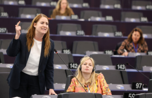 Parlamento EU, stop all’assenteismo in aula. Segreto l’ordine degli interventi