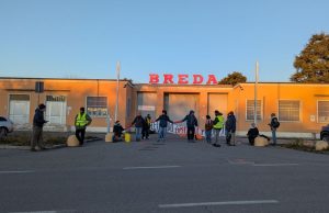 Protesta alla Leonardo, Grimaldi: “La Questura spieghi gli abusi”