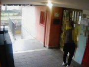 Truffatori in azione? Le immagini delle telecamere di sorveglianza