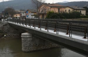 Dopo 8 mesi di lavori è stato riaperto il ponte di via Capretti