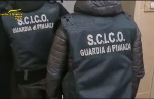 Estorsione, sequestro di persona e false fatture per 250 milioni: 6 arresti