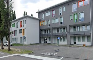 Spray al peperoncino anche all’istituto alberghiero di Gardone