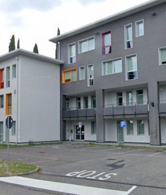 Spray al peperoncino anche all’istituto alberghiero di Gardone