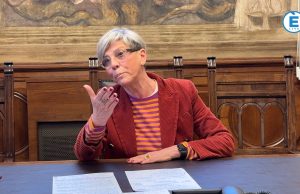 Castelletti Vs Rolfi, “Sindaca delle lampadine? Non mi vergogno”