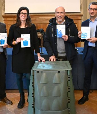 A Brescia arriva il compostaggio domestico con albo e sconto Tari