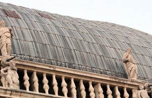 Al via i lavori di restauro della copertura di Palazzo Loggia