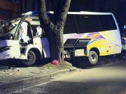 Bus fuori strada in via Orzinuovi, un morto e 10 feriti VIDEO