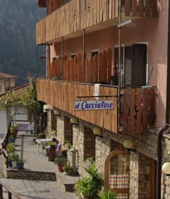 Il centro per migranti di San Colombano chiude