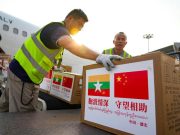 Cina: Yunnan, prefettura di Dehong dona forniture mediche a Myanmar