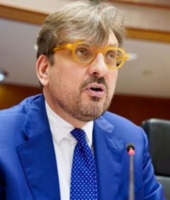 Automotive, Guidesi: “L’UE corregga i suoi gravi errori”