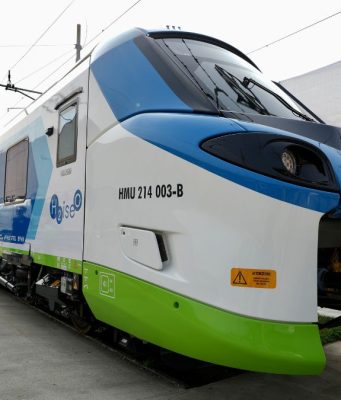 Europa Verde: “Fermare i treni a idrogeno, flop in Germania”