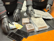 5 kg di hashish in auto, fermato e arrestato 32enne con precedenti