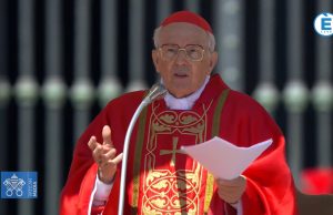 Addio a Francesco, il “Papa tra la gente”. Così l’ha ricordato il Cardinale Re