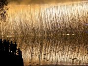 Cina: turismo notturno durante la vacanza del primo maggio