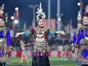 Cina: giovane erede mantiene in vita le melodie etniche Dong