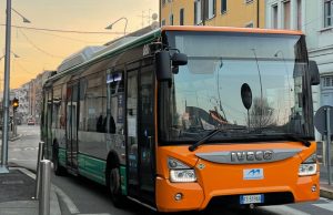 Giovane molestata su un autobus della linea 3 a Brescia