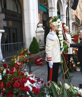 Piazza Loggia, Mattarella: “Brescia ha reagito con fermezza e coraggio”