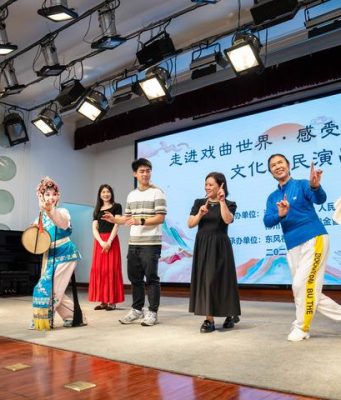Cina: Hunan, troupe di Opera Kunqu promuove patrimonio tra giovani