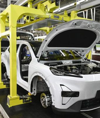 Cina: mercato auto mantiene solida crescita a gen-mag