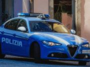 Tenta di gettarsi da un ponte. La Polizia salva un ragazzo