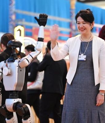 Cina: Tianjin ospita serata culturale di Summer Davos 2025