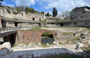 Brescia riscopre il suo teatro romano: al via gli scavi archeologici