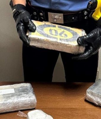 Fermato con la coca in auto, a casa ne aveva quasi 4 chili