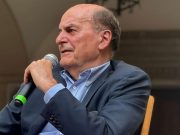 Valverde, è il giorno di Bersani con “Chiedimi chi erano i Beatles”