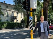 Via Turati, al via la sperimentazione del semaforo pedonale