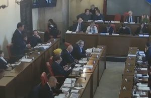 Il centro destra grida alla censura. Ma non quando è lui a chiederla