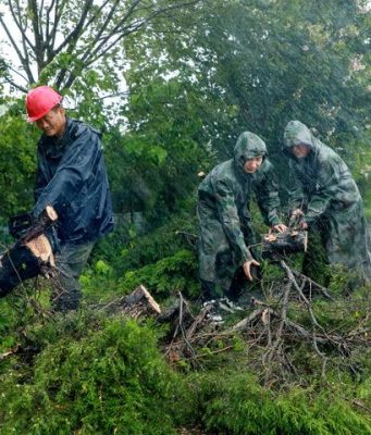 Cina: in corso ispezioni, prevenzione di disastri dopo tifone Co-May