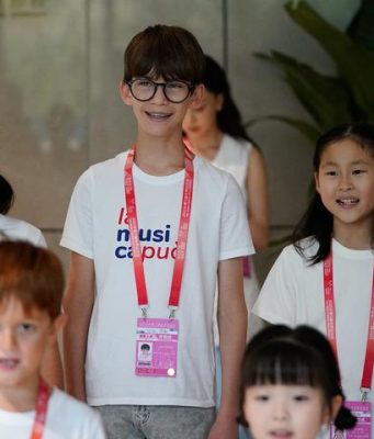 Cina: 108 voci e un sogno, cori globali incantano i Giochi mondiali di Chengdu