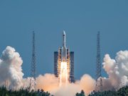 Cina: lancia nuovo gruppo di satelliti Internet