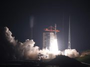 Cina: lanciato gruppo di satelliti in orbita terrestre bassa