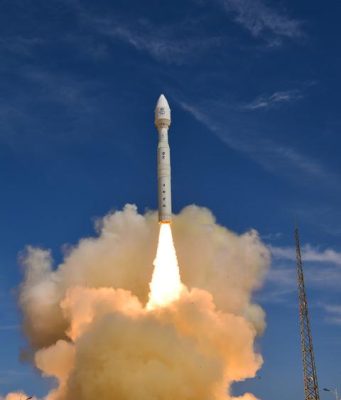 Cina: lancio di 7 satelliti da zona pilota nel nord-ovest