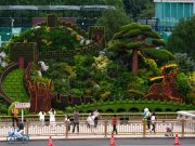 Cina: Pechino, installazioni floreali