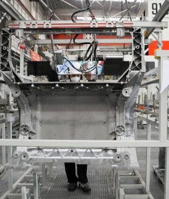 Cina: Pechino costruirà almeno 20 fabbriche 5G entro 2027