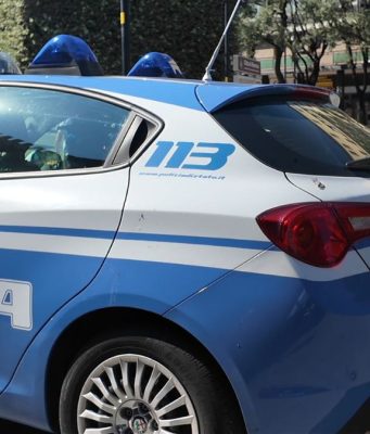 Agente fuori servizio fa arrestare due pluripregiudicati