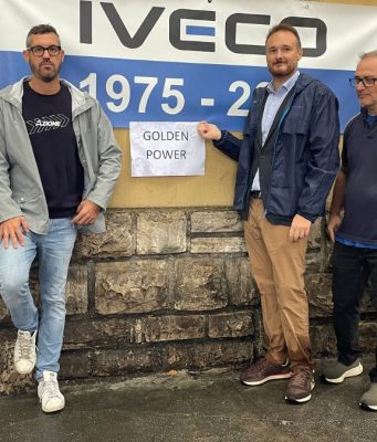 Azione in presidio all’Iveco: “Il Governo deve agire”