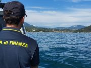 Controlli della Finanza sul Garda: 48 infrazioni e 11 soccorsi