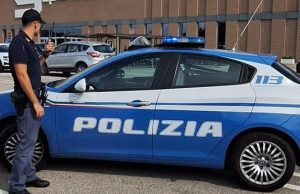 Ruba e aggredisce. Arrestato. Ha precedenti per omicidio e rapina