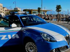 Aggredisce clienti di un bar. Arrestato e chiesta la revoca dell’asilo