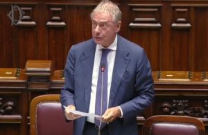 Iveco, il ministro Urso: “Massime garanzie su occupazione”
