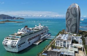 Cina: Hainan, nave da crociera “Star Voyager” attracca a Sanya