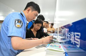 Cina: aumento +50% ingressi di stranieri con esenzione visto a gen-ago